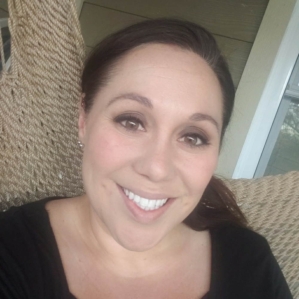 Meet your Posher, Angi